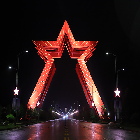 不锈钢雕塑(中国·红都五角星)雕塑工程