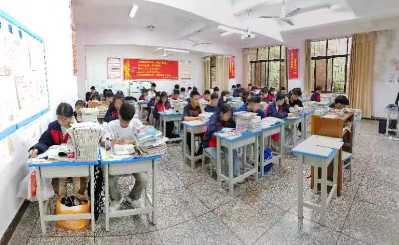 贵阳修文县高考复读推荐(2022已更新)(今日/行情)-贵阳市华驿中学