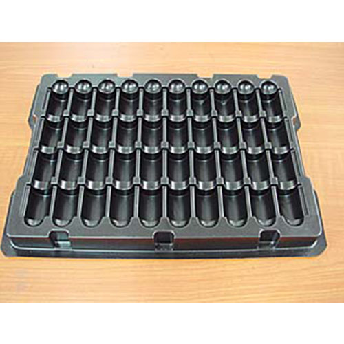 pet吸塑就是将pet片材通过真空吸塑成型工艺加工而成的吸塑产品.