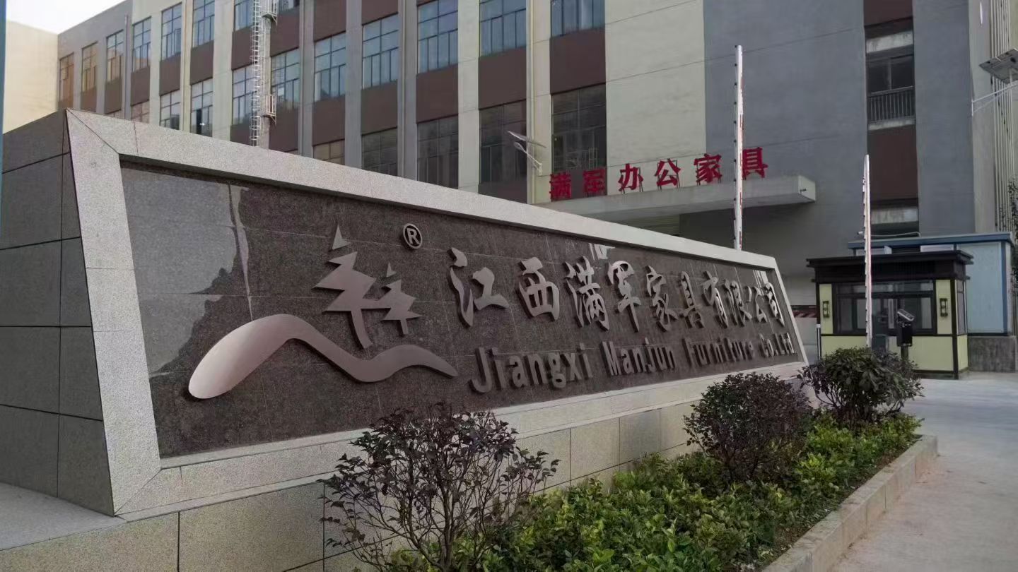 可靠的实木办公桌供应商哪家好？