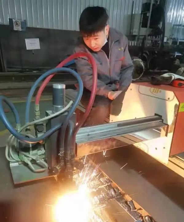 洛阳科技职业学就业榜样说——助力轨道交通发展的“洛科力量”