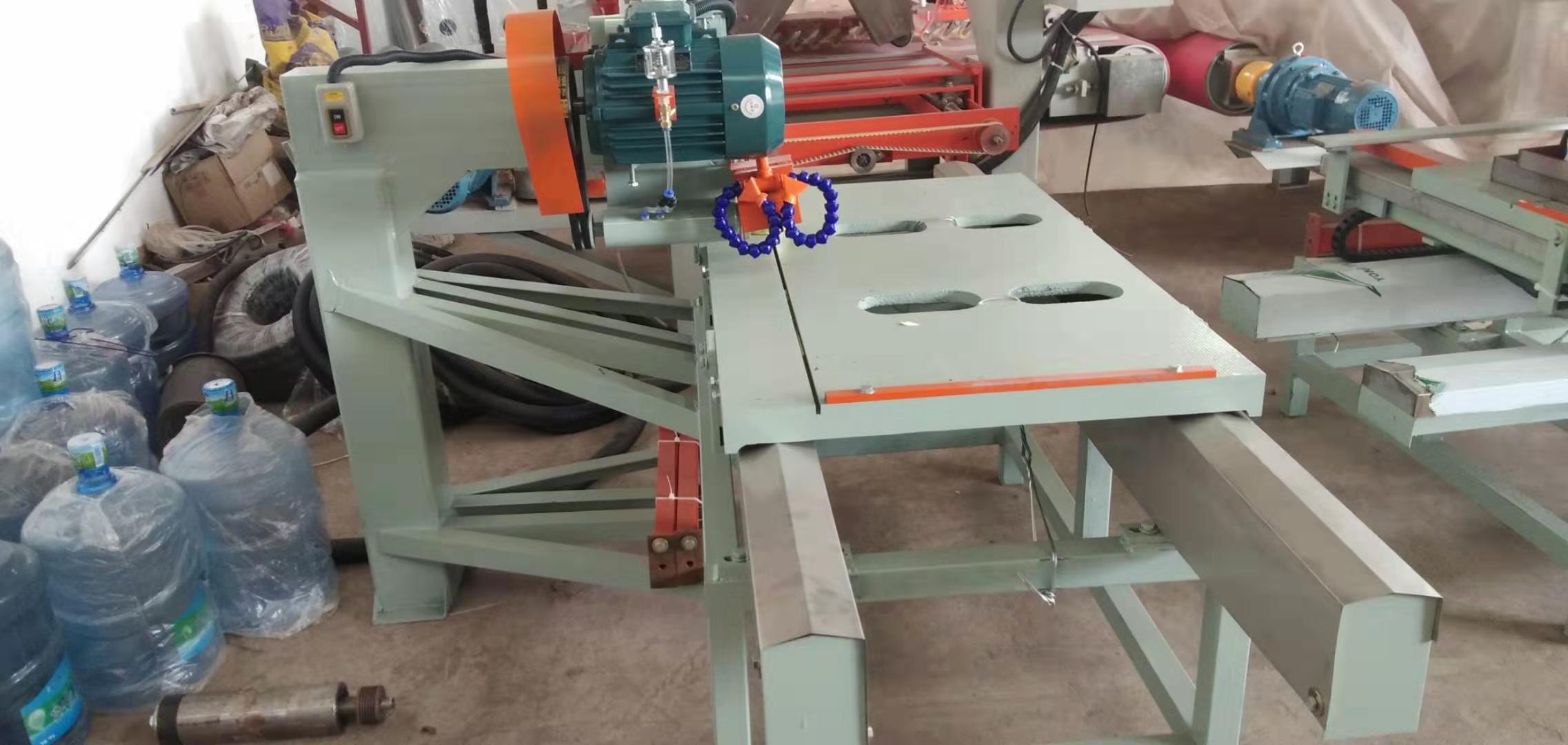 激光切割加工价格多少钱一米 c2_20190926104548_95243.jpg