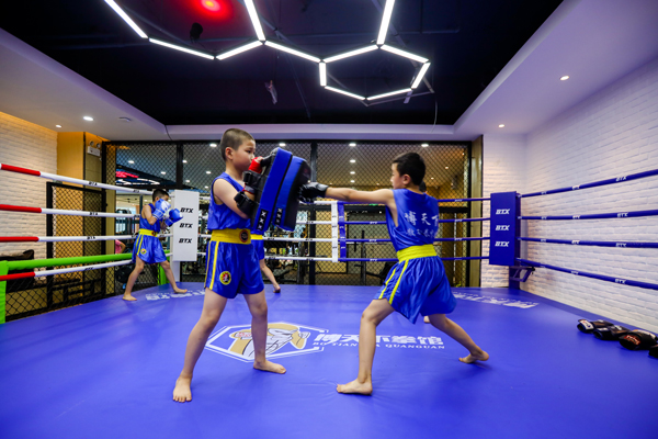 唐山搏击学散打到博天下