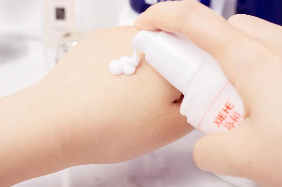 护手乳可以擦身体吗(身体乳可以当护手霜擦手吗)