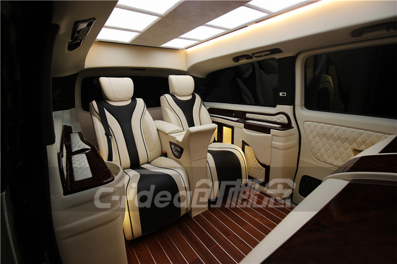 霸道总裁专属之奔驰威霆内饰改装,空降深圳