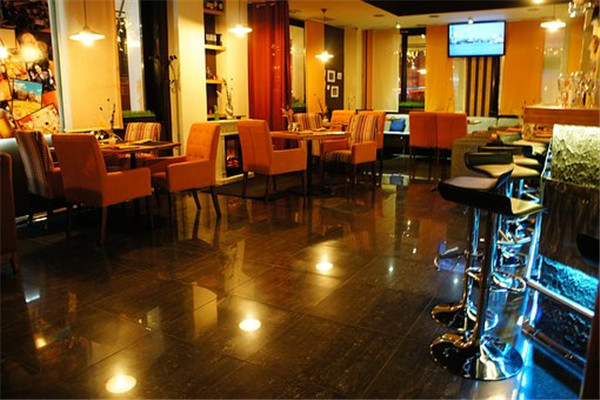 cafe-1593014