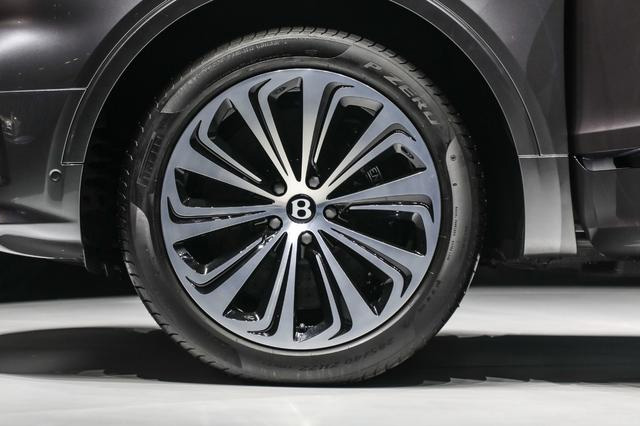 宾利添越21款哪家合算信誉保证