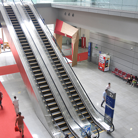 货梯新富电梯经得起考验