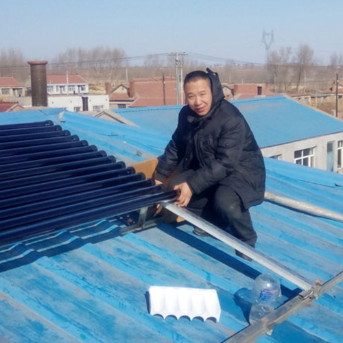 绿色未来：太阳能路灯引领城市照明革命