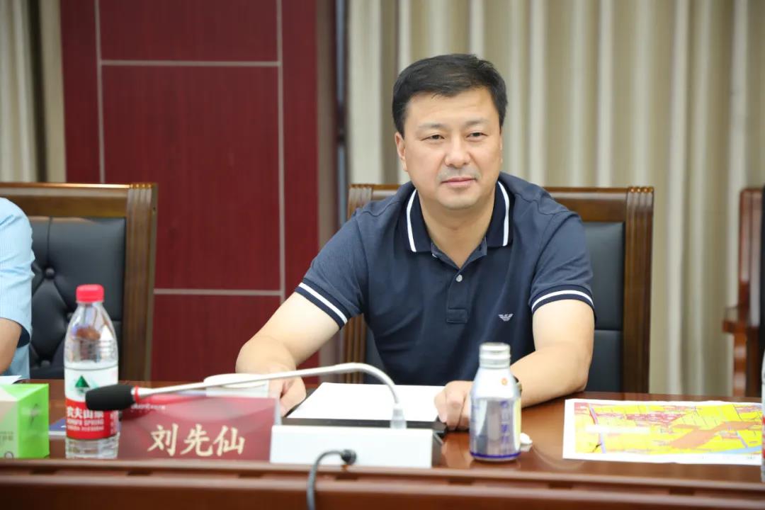 &nb任 刘先仙灌云县发改委刘先仙表示,今天的参观